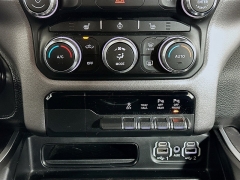 Used 2021  Ram 1500 4WD Big Horn Crew Cab 5'7" Box at Dutro Auto near Zanesville&comma; OH