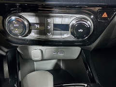 Used 2025  Chevrolet Trax FWD 4dr 2RS at Graham Auto Mall near Mansfield&comma; OH