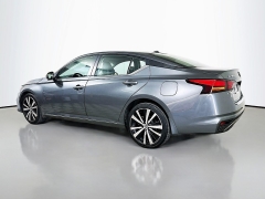 Used 2020  Nissan Altima 4d Sedan AWD 2&period;5L SR at Graham Auto Mall near Mansfield&comma; OH