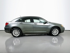 Used 2013  Chrysler 200 4d Sedan Touring at Graham Auto Mall near Mansfield, OH