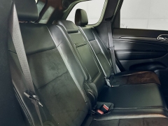 Used 2021  Jeep Grand Cherokee Laredo X 4x4 at Dutro Auto near Zanesville, OH