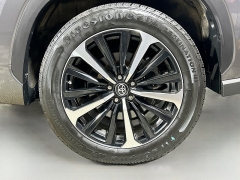 Used 2022  Toyota Highlander XSE AWD at Dutro Auto near Zanesville&comma; OH