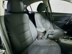 Used 2013  Chevrolet Cruze 4d Sedan LT1 MT at Dutro Auto near Zanesville, OH