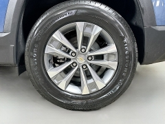 New 2026  Chevrolet Equinox FWD 4dr LT w&sol;1LT at Dutro Auto near Zanesville&comma; OH