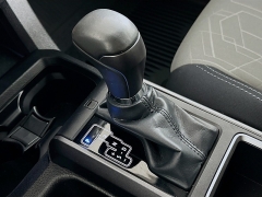 Used 2022  Toyota Tacoma 4WD TRD Sport Double Cab 5ft Bed V6 AT at Graham Auto Mall near Mansfield, OH