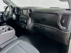 Used 2022  Chevrolet Silverado 1500 4WD Crew Cab 147" Custom Trail Boss at Graham Auto Mall near Mansfield&comma; OH