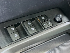 Used 2020  Toyota Tacoma 4WD Double Cab TRD Sport Auto at Dutro Auto near Zanesville&comma; OH