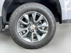 New 2026  Chevrolet Silverado 1500 4WD Crew Cab 147" LT w&sol;1LT at Dutro Auto near Zanesville&comma; OH