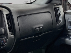 Used 2019  Chevrolet Silverado 1500 Legacy 4WD Double Cab LT at Dutro Auto near Zanesville&comma; OH