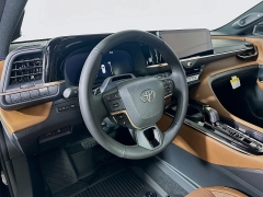 New 2025  Toyota Crown Signia Limited AWD at Dutro Auto near Zanesville&comma; OH