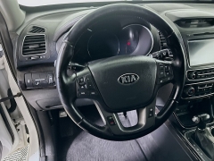 Used 2015  Kia Sorento 4d SUV FWD SX at Dutro Auto near Zanesville&comma; OH