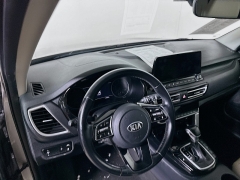 Used 2021  Kia Seltos 4d SUV AWD SX Turbo at Dutro Auto near Zanesville&comma; OH