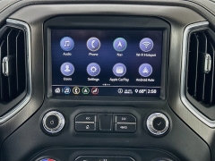 Used 2020  GMC Sierra 1500 4WD Crew Cab AT4 at Dutro Auto near Zanesville&comma; OH