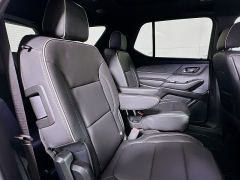 Used 2023  Chevrolet Traverse AWD 4dr Premier at Graham Auto Mall near Mansfield&comma; OH