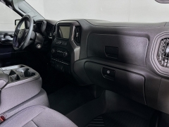 Used 2019  Chevrolet Silverado 1500 4WD Crew Cab Custom Trail Boss at Dutro Auto near Zanesville&comma; OH