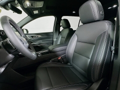 New 2026  Chevrolet Traverse AWD 4dr LT w&sol;2LT at Dutro Auto near Zanesville&comma; OH