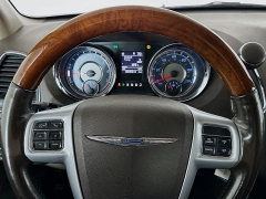 Used 2013  Chrysler Town & Country 4d Wagon Limited at Graham Auto Mall near Mansfield&comma; OH