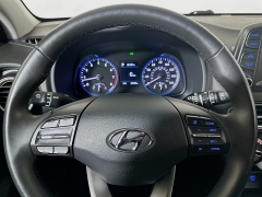 Used 2020  Hyundai Kona 4d SUV FWD SEL at Graham Auto Mall near Mansfield&comma; OH