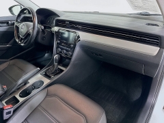 Used 2020  Volkswagen Passat 4d Sedan 2&period;0T SE at Dutro Auto near Zanesville&comma; OH