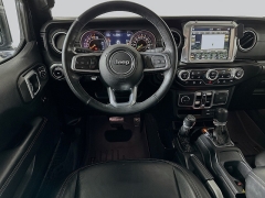 Used 2018  Jeep Wrangler Unlimited 4d SUV 4WD Sahara at Dutro Auto near Zanesville, OH