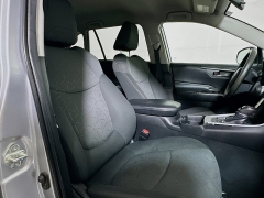 Used 2020  Toyota RAV4 4d SUV AWD XLE at Dutro Auto near Zanesville&comma; OH