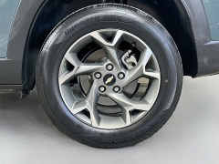 Used 2025  Chevrolet Trax FWD 4dr LT at Dutro Auto near Zanesville&comma; OH