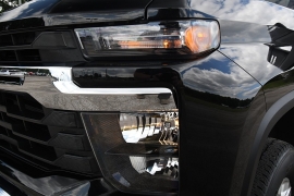 Used 2024  Chevrolet Silverado 2500HD 4WD Crew Cab 172" LT Gas at Graham Auto Mall near Mansfield&comma; OH