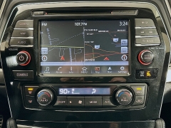 Used 2017  Nissan Maxima 4d Sedan SR at Graham Auto Mall near Mansfield, OH