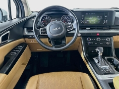 Used 2023  Kia Carnival LX Seat Package FWD at Dutro Auto near Zanesville&comma; OH