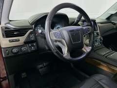 Used 2019  GMC Yukon XL 4d SUV 4WD Denali at Dutro Auto near Zanesville&comma; OH