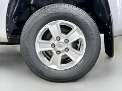 Used 2018  Toyota Tundra 4WD Double Cab SR5 5&period;7L FFV at Graham Auto Mall near Mansfield&comma; OH