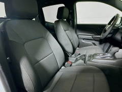 Used 2024  Chevrolet Colorado 2WD Crew Cab WT at Dutro Auto near Zanesville&comma; OH