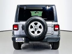 Used 2020  Jeep Wrangler Unlimited 4d SUV 4WD Sport S at Graham Auto Mall near Mansfield, OH