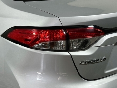 Used 2024  Toyota Corolla LE CVT at Graham Auto Mall near Mansfield&comma; OH