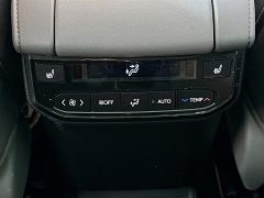 Used 2024  Toyota Highlander Hybrid Platinum AWD at Graham Auto Mall near Mansfield&comma; OH