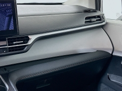 Used 2025  Toyota Sienna XLE Autono-MaaS FWD 7-Passenger at Dutro Auto near Zanesville&comma; OH