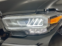 Used 2023  Toyota Tacoma 4WD TRD Off Road Double Cab 5ft Bed V6 AT at Dutro Auto near Zanesville&comma; OH