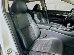 Used 2017  Nissan Maxima 4d Sedan SR at Graham Auto Mall near Mansfield, OH