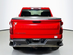 Used 2020  Chevrolet Silverado 1500 4WD Crew Cab LT at Dutro Auto near Zanesville&comma; OH