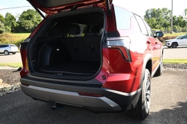 New 2027  Chevrolet Equinox FWD 4dr LT w&sol;1LT at Graham Auto Mall near Mansfield&comma; OH