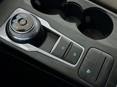 Used 2021  Ford Escape SE Hybrid AWD at Graham Auto Mall near Mansfield, OH