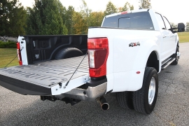 Used 2022  Ford Super Duty F-350 4WD LARIAT Crew Cab DRW 8' Box at Dutro Auto near Zanesville, OH