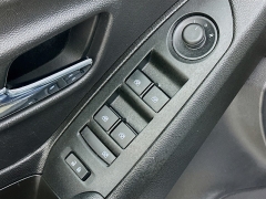 Used 2019  Chevrolet Trax 4d SUV FWD LS at Dutro Auto near Zanesville&comma; OH