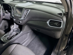 Used 2021  Chevrolet Equinox FWD 4dr LT w&sol;1LT at Dutro Auto near Zanesville&comma; OH