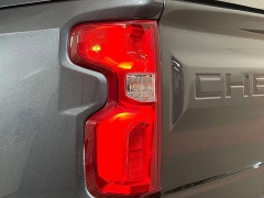 Used 2019  Chevrolet Silverado 1500 4WD Crew Cab Custom Trail Boss at Dutro Auto near Zanesville&comma; OH