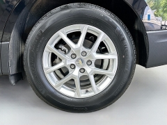 Used 2024  Chevrolet Equinox FWD 4dr LT w&sol;1LT at Dutro Auto near Zanesville&comma; OH