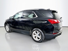 Used 2018  Chevrolet Equinox 4d SUV AWD LT w&sol;2LT at Dutro Auto near Zanesville&comma; OH