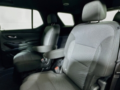 Used 2023  Chevrolet Traverse FWD 4dr LT Cloth w&sol;1LT at Dutro Auto near Zanesville&comma; OH