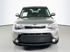 Used 2016  Kia Soul 4d Hatchback &plus; at Dutro Auto near Zanesville&comma; OH