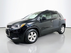 Used 2020  Chevrolet Trax 4d SUV FWD LT at Dutro Auto near Zanesville&comma; OH